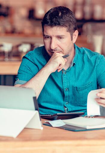 Desarrollo Económico y Social